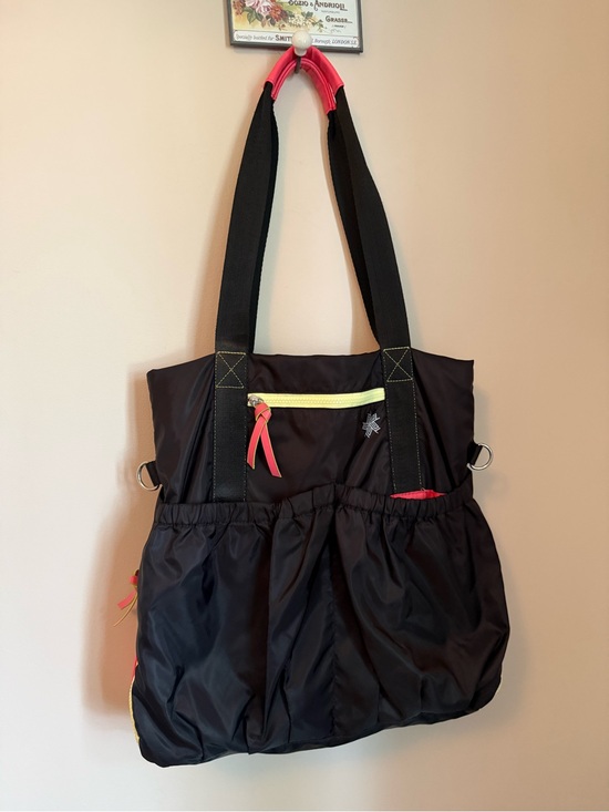 tek gear Handbags - Tek Gear Black Women's Tote/Gym Bag with Neon Accents